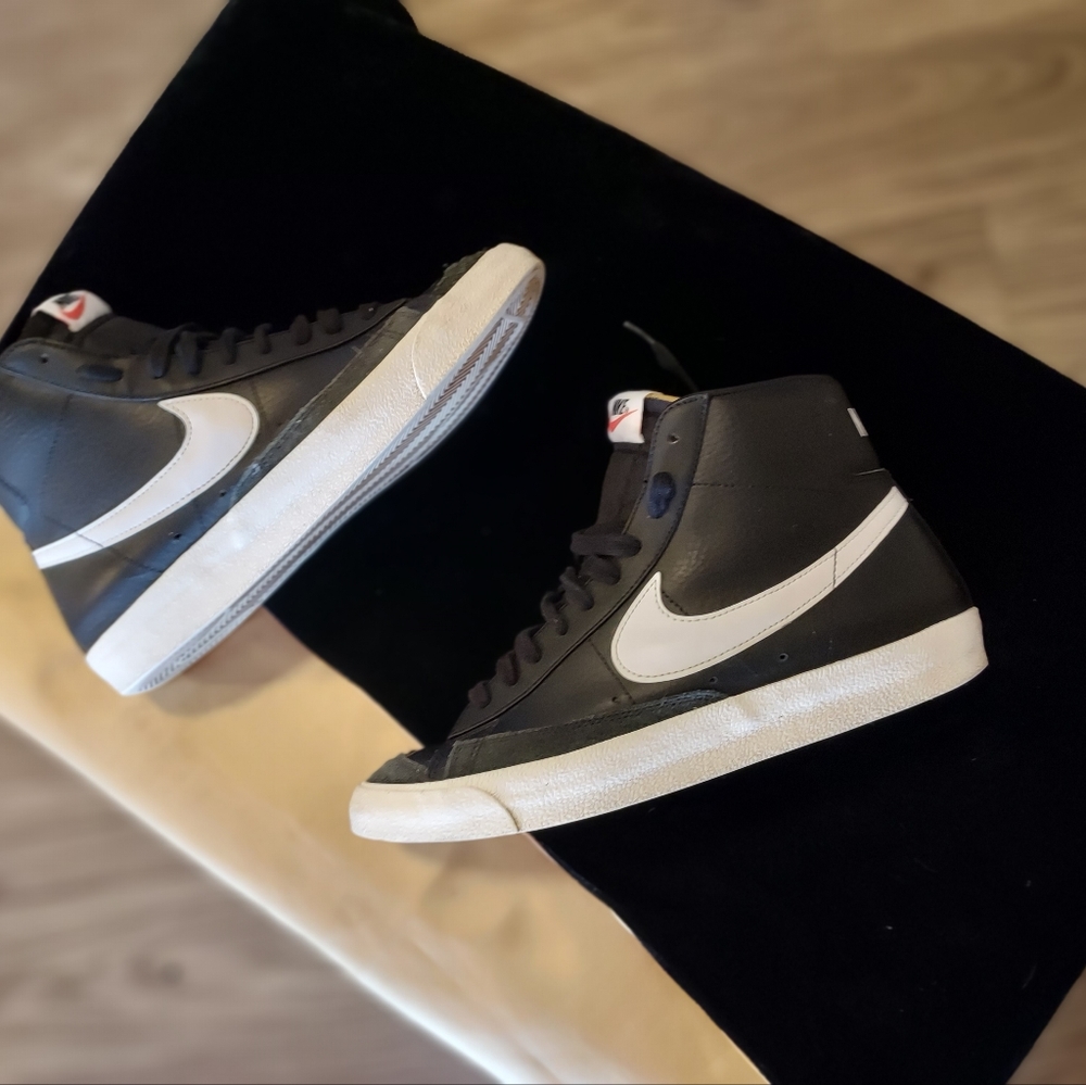 Nike 10.5 Men's 🏀🏀 - EUC - NO BOX shoes only, in very good condition! - Picture 14 of 14